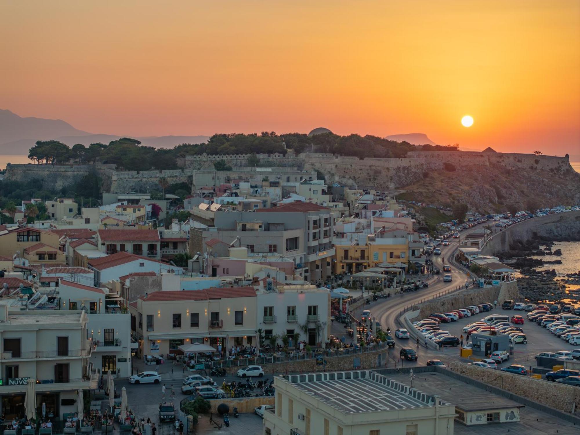 Rettimo Suites, Experience Luxury In The Heart Of Rethymno 외부 사진